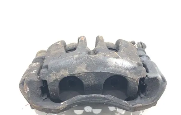 Mercedes-Benz Vito Viano W447 Front brake caliper