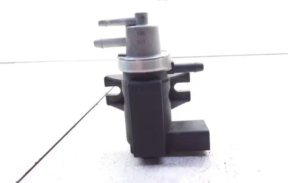Skoda Octavia Mk1 (1U) Turbo solenoid valve 1J0906627A 72290325
