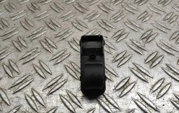 Mazda 3 III Electric window control switch 