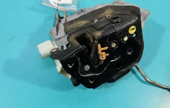 Audi A3 S3 8P Rear door lock IMPRK1534511