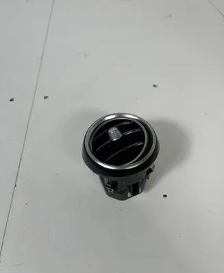 Mercedes-Benz GLC C253 Dash center air vent grill A2058304604