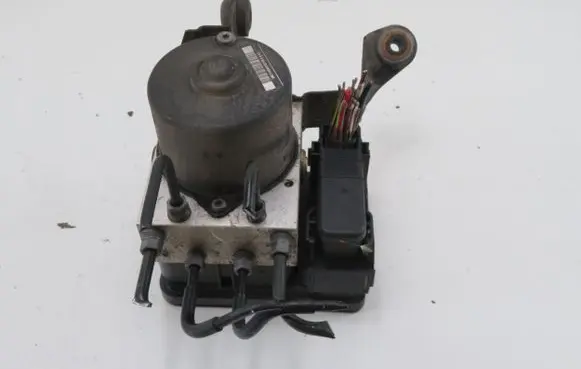 Mazda 3 I ABS Pump 00001395D1