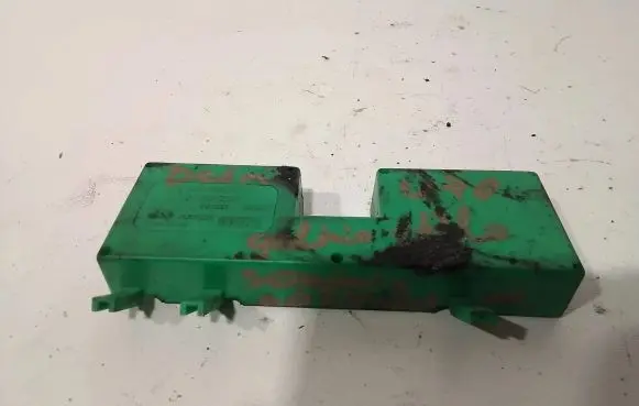 Antenna control unit