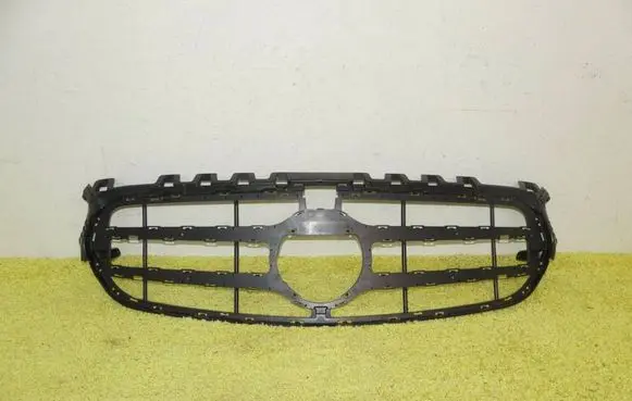 Mercedes-Benz B W247 Front bumper upper radiator grill 2478885700