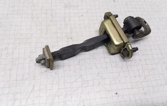 Ford Fiesta Front door check strap stopper