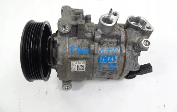 Volkswagen T-Roc Air conditioning (A/C) compressor (pump) 5Q0816803D