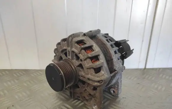 Renault Express Generator/alternator 231009392R 2127405872