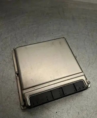 Mercedes-Benz CLK A209 C209 Engine control unit/module A6121533279 28RTE000 0281010796