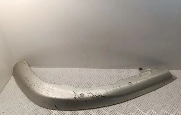 Toyota Corolla Verso AR10 Front bumper lip 768520F902 768520F020