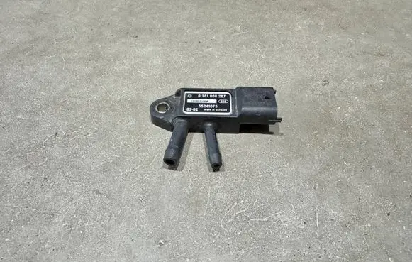 Exhaust gas pressure sensor