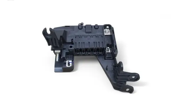 Mercedes-Benz ML W166 Fuse module A1665402950