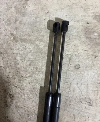 Volkswagen Touran I Tailgate/trunk strut/damper