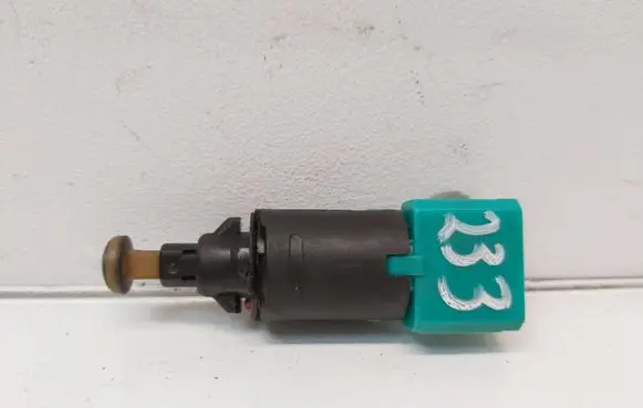 Peugeot Partner Brake pedal sensor switch 9650688480
