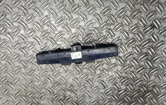 Opel Astra H Hazard light switch
