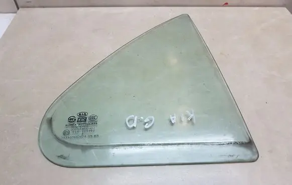 KIA Sorento Rear vent window glass 43R000382