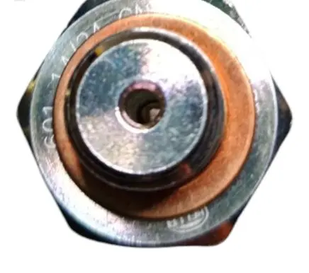 Opel Vectra C Oil pressure sensor 46420838 25180905 55202374