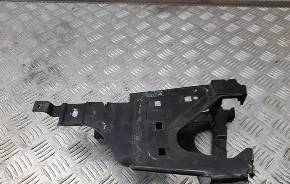 BMW 6 F12 F13 Other engine bay part 08499