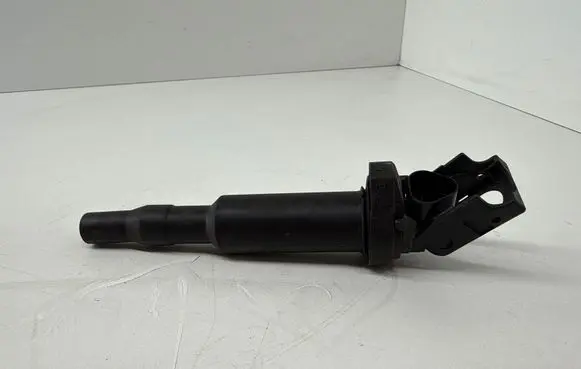 BMW 5 F10 F11 High voltage ignition coil 0221504470