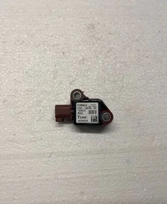 Land Rover Discovery 3 - LR3 Airbag deployment crash/impact sensor 5H2Z14B345BA YDB000141 00009403A5