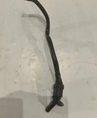 Mercedes-Benz E W212 Breather valve A2710180829