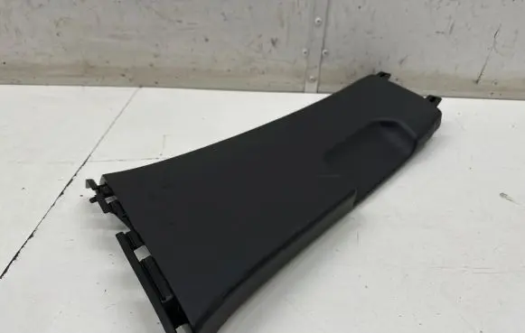 Volkswagen Golf VIII (B) pillar trim (bottom) 5H0867291