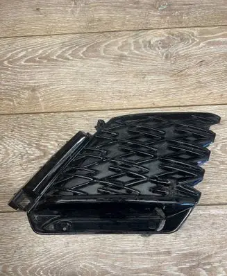 Lexus RX 450H Quarter panel pressure vent 5216448050