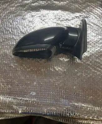 Opel Insignia A Front door electric wing mirror 13329090