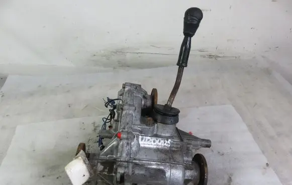 Suzuki Jimny Rear gearbox reducer/haldex oil pump 