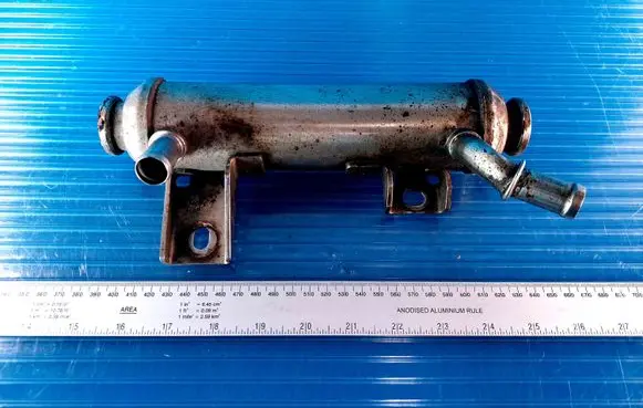 Opel Vectra C EGR valve cooler 55202430
