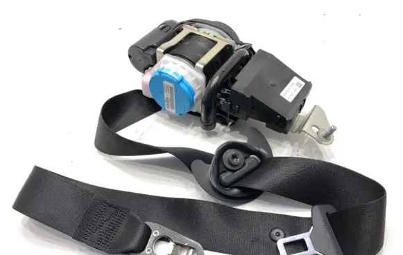 Mercedes-Benz GLE W167 Front seatbelt 