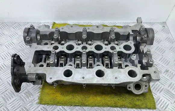 Land Rover Range Rover Sport L494 Engine head PH9X2Q