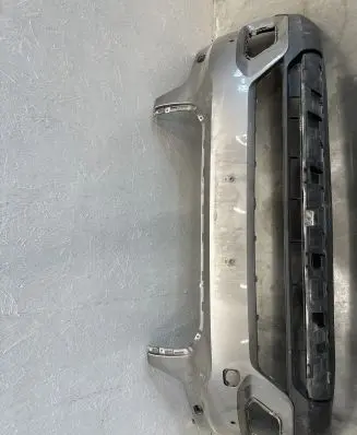 Volvo XC40 Front bumper 31449359