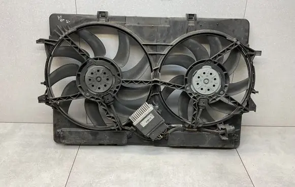 Audi A4 S4 B8 8K Electric radiator cooling fan 8K0121003M