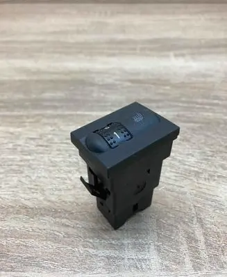 Skoda Fabia Mk1 (6Y) Seat heating switch 6Y0963564A