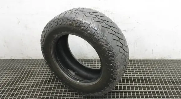 Ford Ranger R18 summer tire 27565R18