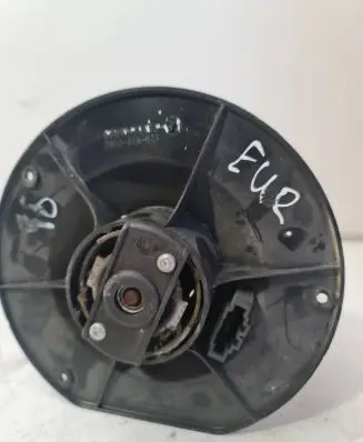 Volkswagen Sharan Front door blower motor 5NW18456 M0819021