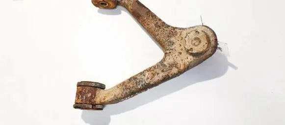 Iveco Daily 30.8 - 9 Front lower control arm/wishbone