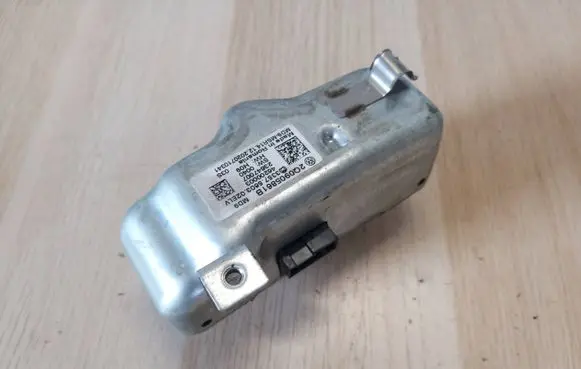 Steering wheel lock