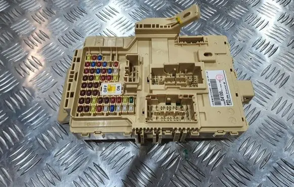 Hyundai i30 BSM Control unit 91950G4100