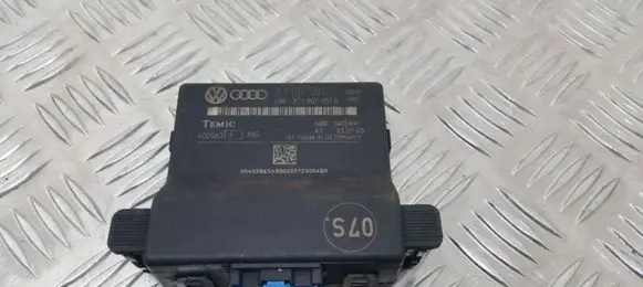 Volkswagen PASSAT B6 Gateway control module 3C0907530C