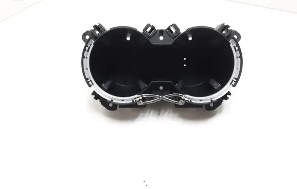 Cup holder front