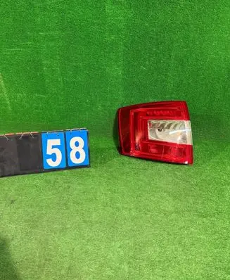 Rear/tail lights