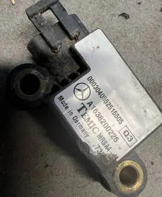 Mercedes-Benz ML W163 Airbag deployment crash/impact sensor A1638200226 MRSA4M