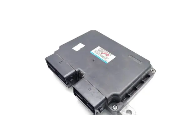 Mitsubishi Outlander Engine control unit/module 1860D100 E6T80787