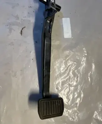 Tesla Model X Brake pedal 102769100B 1607250063