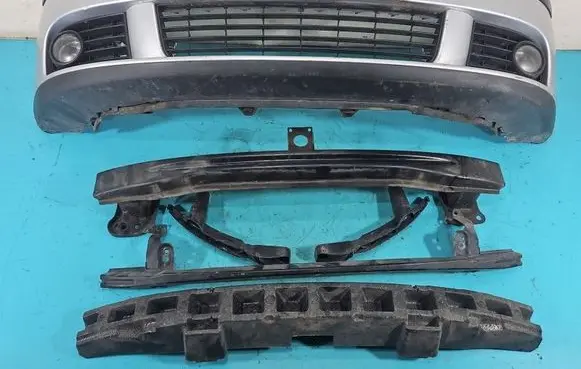 Volkswagen Golf V Front bumper 1K0807217 IMPRK1552729