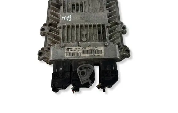 Citroen C4 I Engine control unit/module 9653447380 5WS40111CT