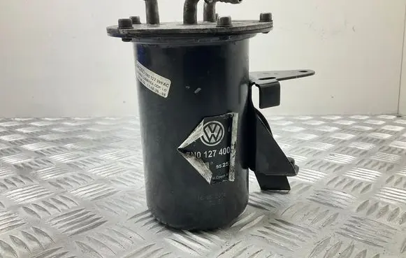 Audi Q3 8U Fuel filter housing 7N0127400D 7N0127399AC