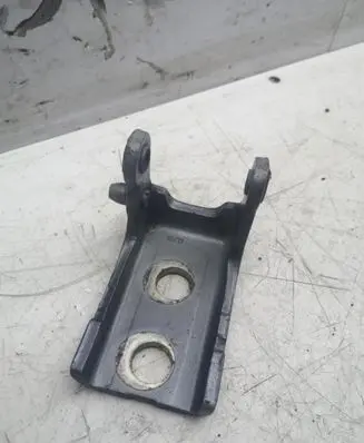 Peugeot 5008 Front door upper hinge ES70