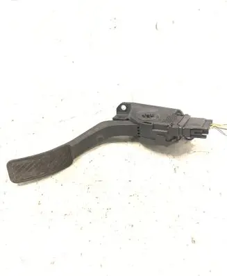 Ford Fiesta Accelerator throttle pedal 8V219F836AA C95YE01 6PV00951700